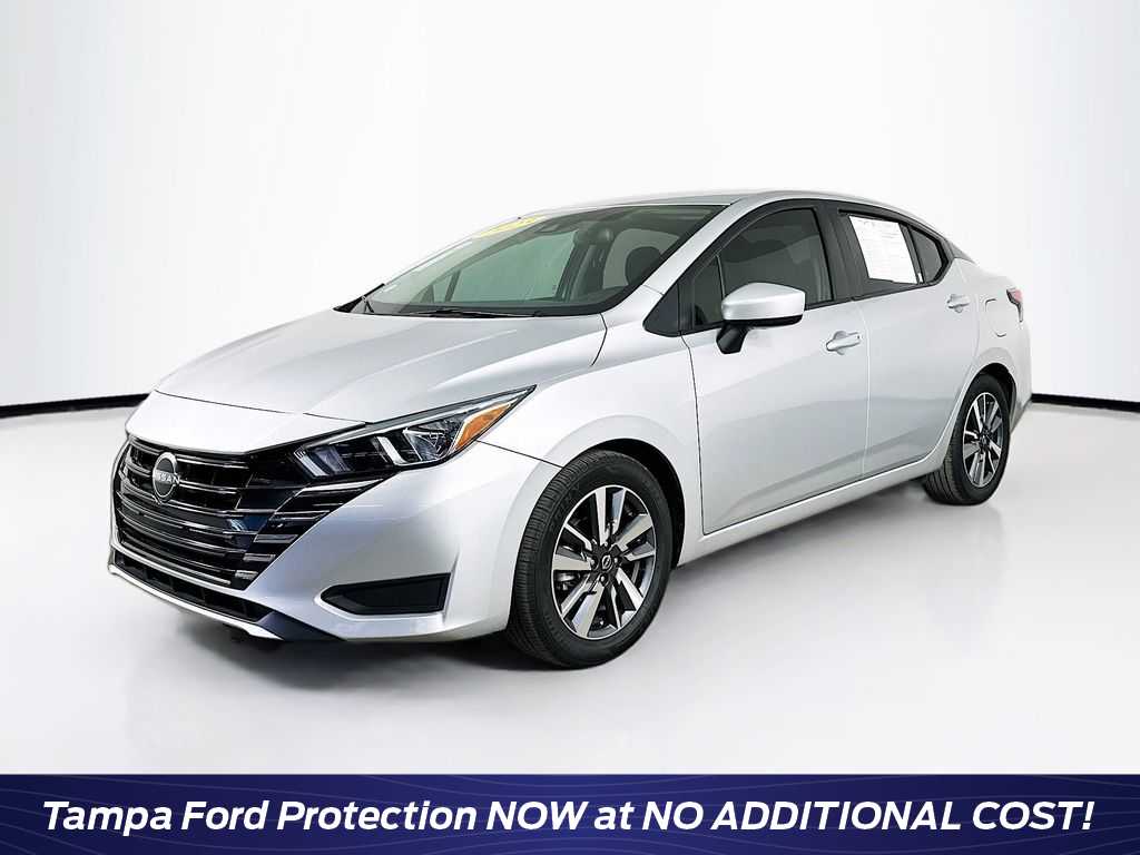 2023 Nissan Versa SV FWD