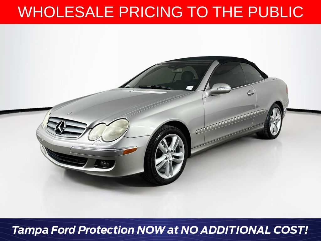 Silver 2007 Mercedes-Benz CLK Convertible Rear-Wheel Drive 7-Speed Automatic