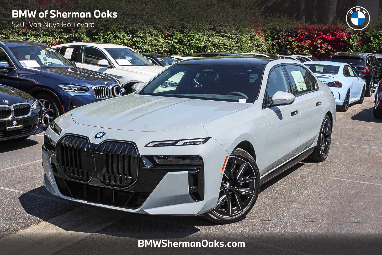 Gray (Brooklyn Grey Metallic) 2026 BMW i7 eDrive50 RWD Sedan Rear-Wheel Drive 1-Speed Automatic