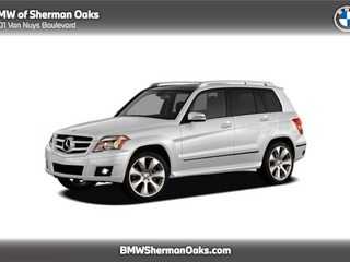 White 2010 Mercedes-Benz GLK SUV / Crossover Rear-Wheel Drive Automatic