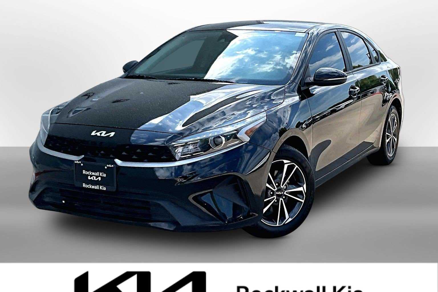  2024 Kia Forte LXS FWD   