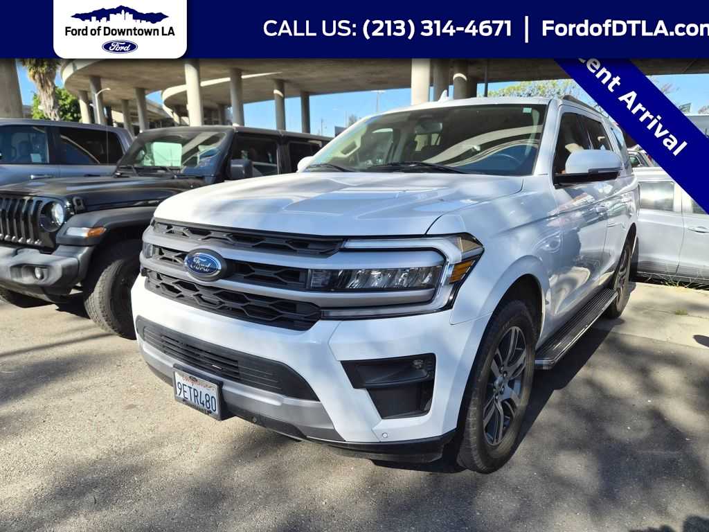 2022 Ford Expedition XLT RWD