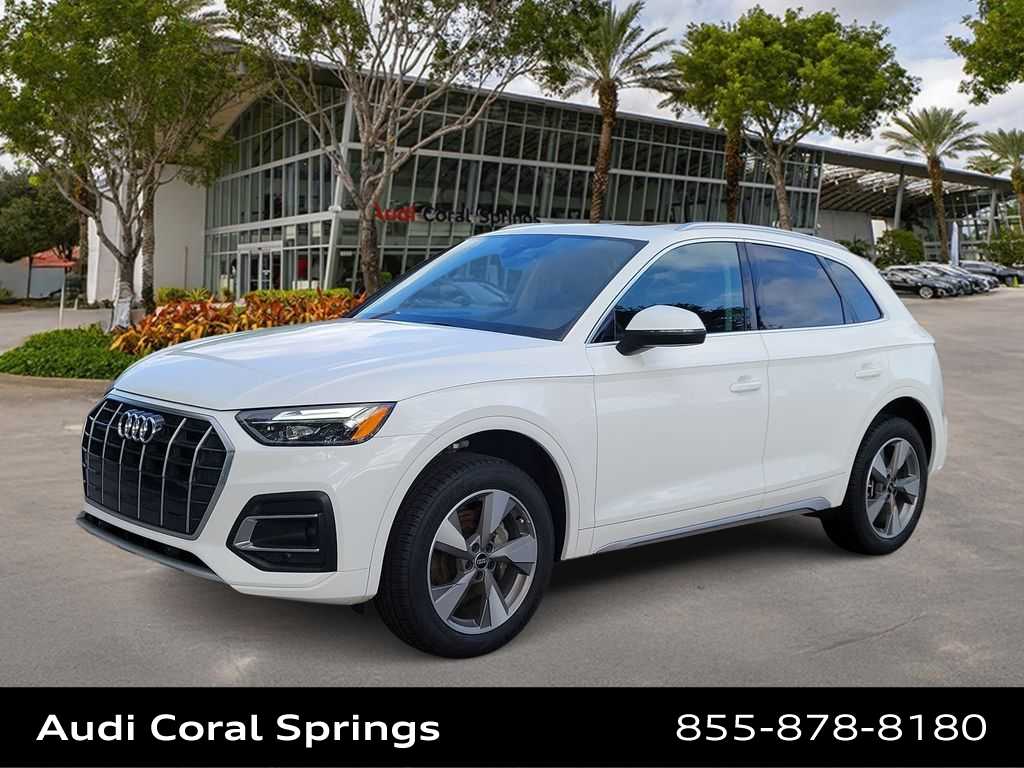 Ibis White 2023 Audi Q5 quattro Premium 40 TFSI SUV / Crossover All-Wheel Drive 7-Speed Automatic