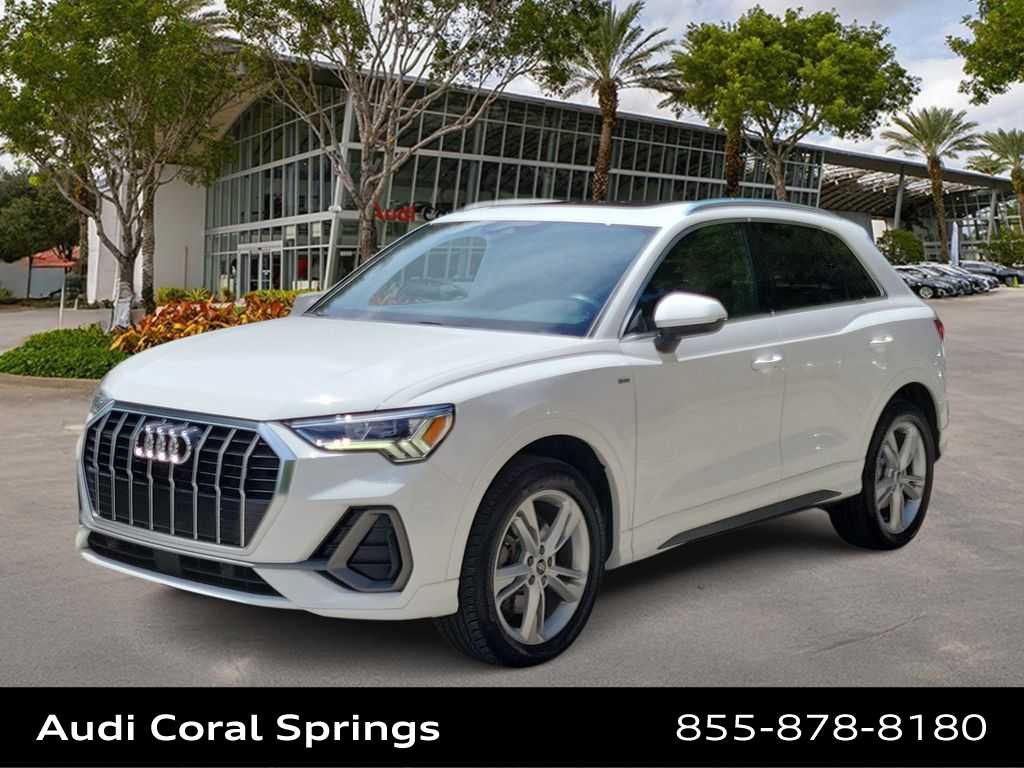 2024 Audi Q3 quattro Premium S Line 45 TFSI