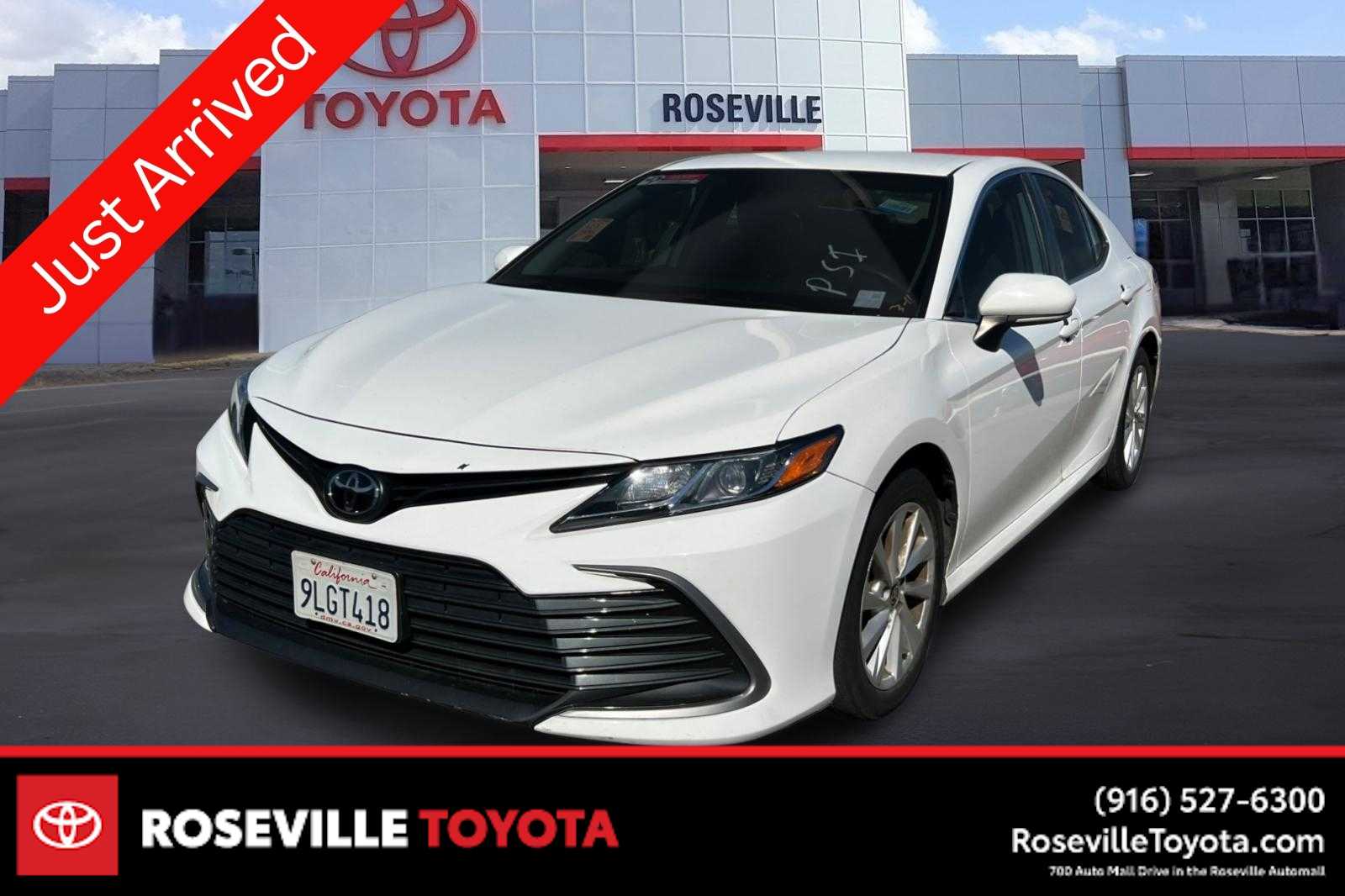 2024 Toyota Camry LE FWD