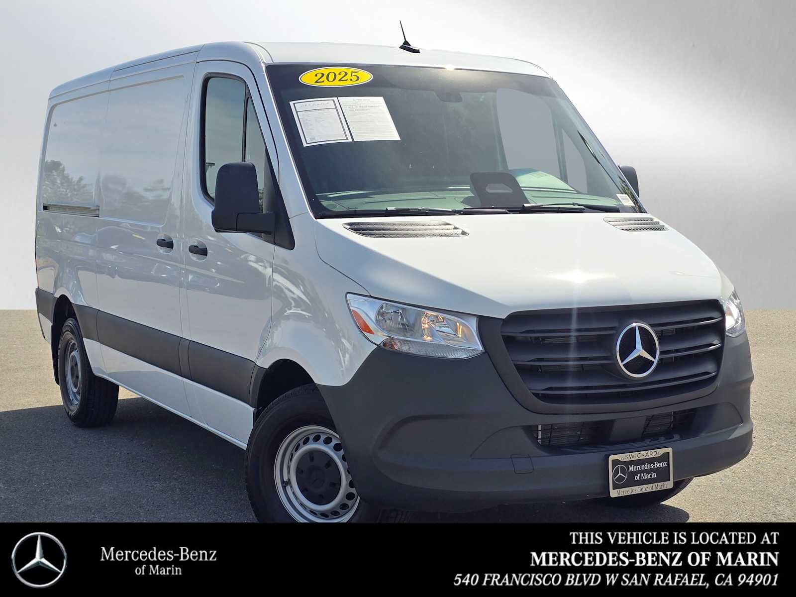 Arctic White 2025 Mercedes-Benz Sprinter Cargo 2500 144 RWD Van Rear-Wheel Drive 9-Speed Automatic