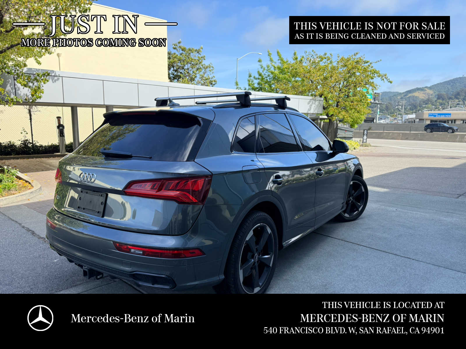 View vehicle photo 5