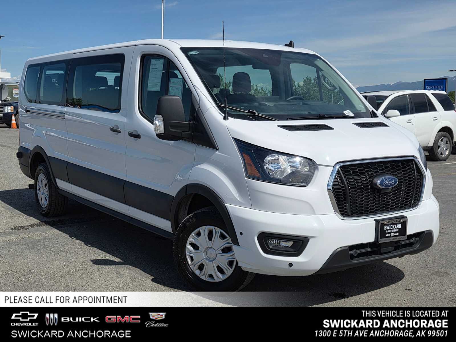 2024 Ford Transit Passenger 350 XL Low Roof LB RWD