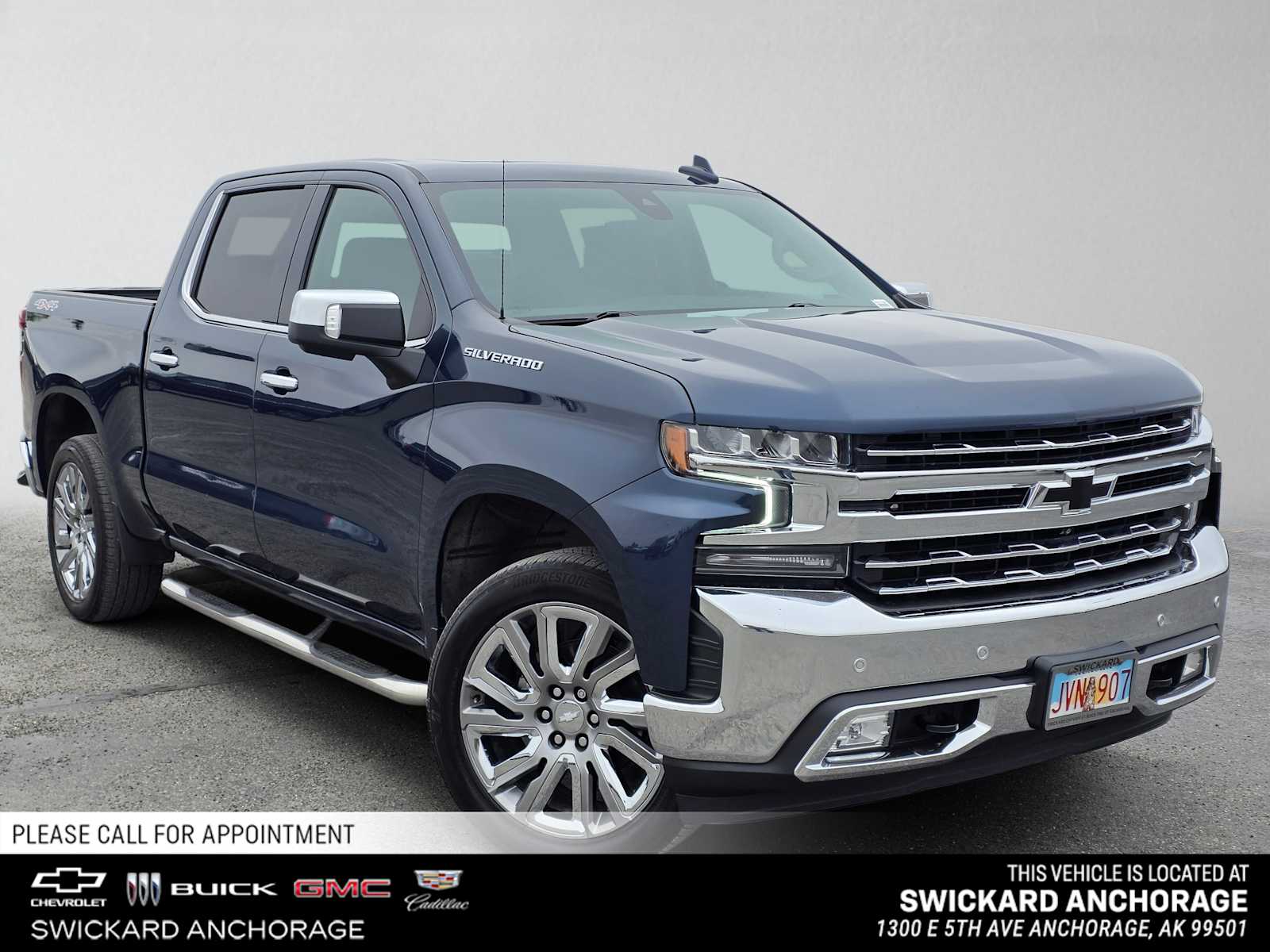 2022 Chevrolet Silverado 1500 LTZ Crew Cab 4WD