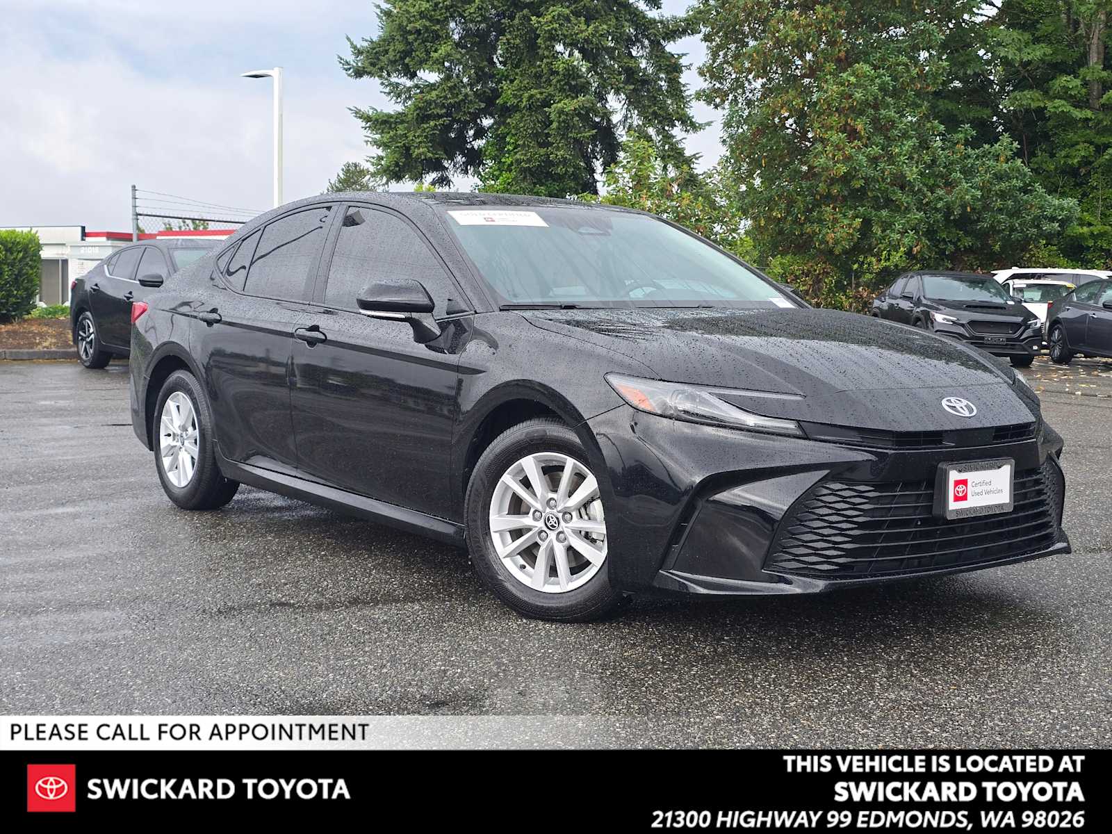 Midnight Black Metallic 2025 Toyota Camry Sedan Front-Wheel Drive Continuously Variable Transmission