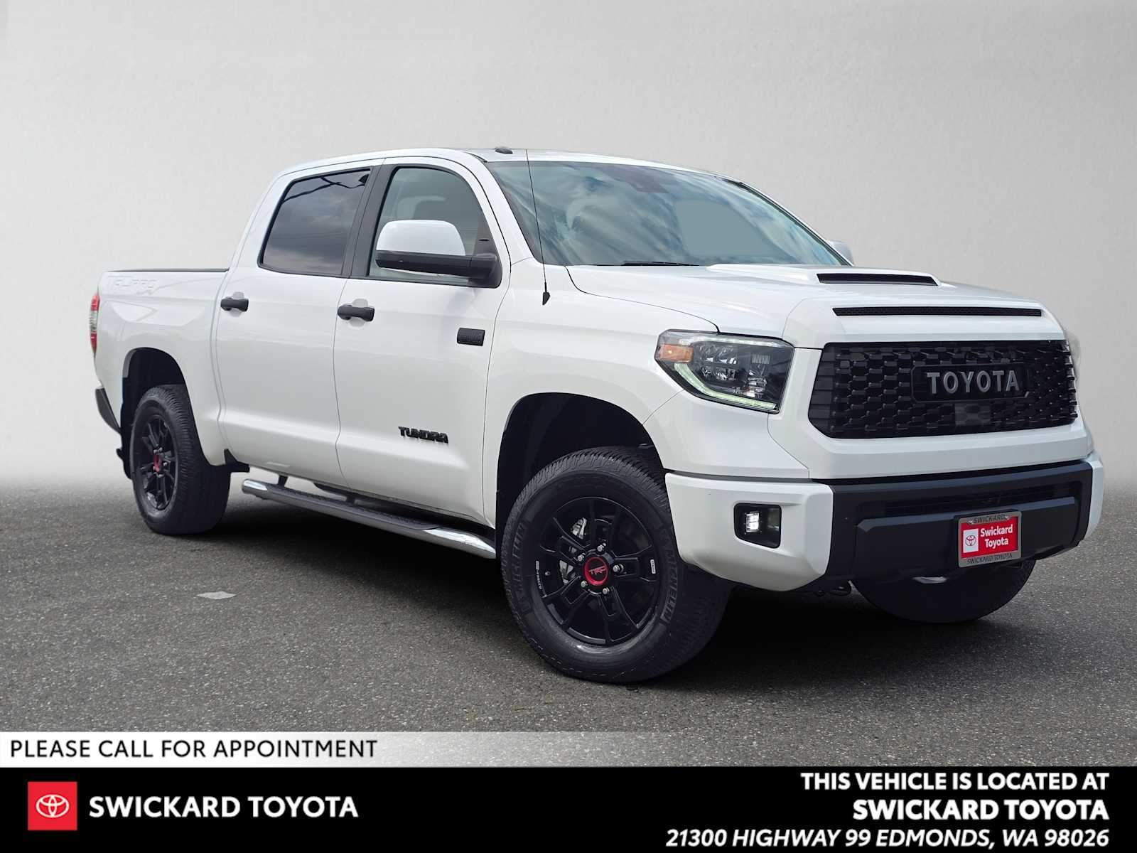 Super White 2019 Toyota Tundra Pickup Truck Four-Wheel Drive 6-Speed Automatic