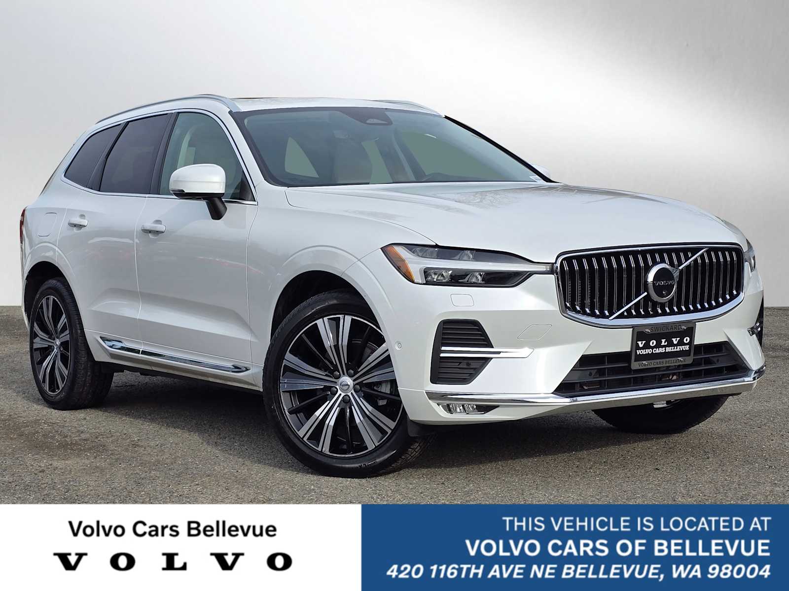 2023 Volvo XC60 B5 Plus Bright Theme AWD