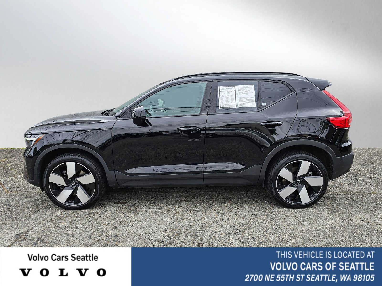 Certified Pre-Owned 2023 Volvo XC40 Recharge Pure Electric Ultimate Sport  Utility in #2050024T | Swickard Auto Group