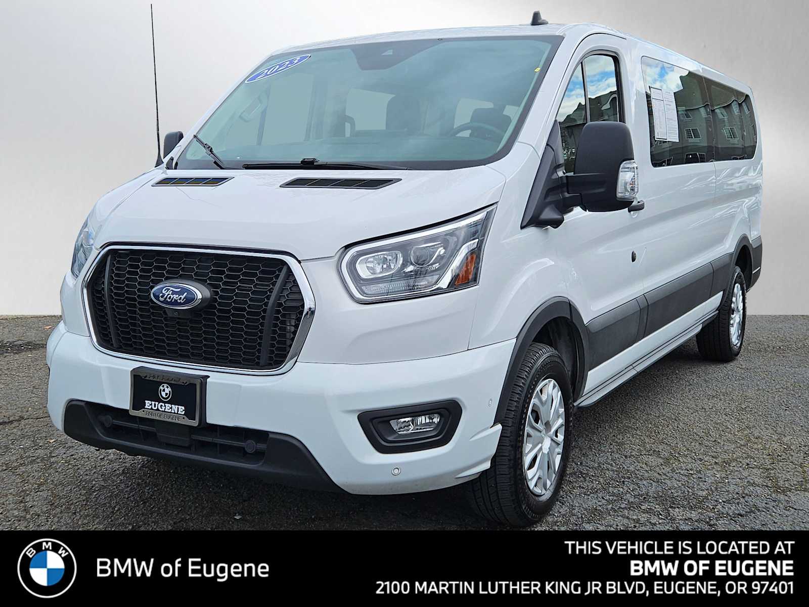 View vehicle photo 7