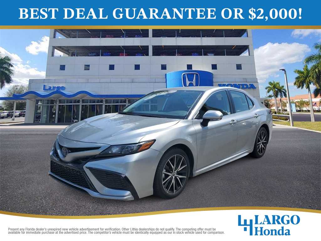 2023 Toyota Camry SE Nightshade