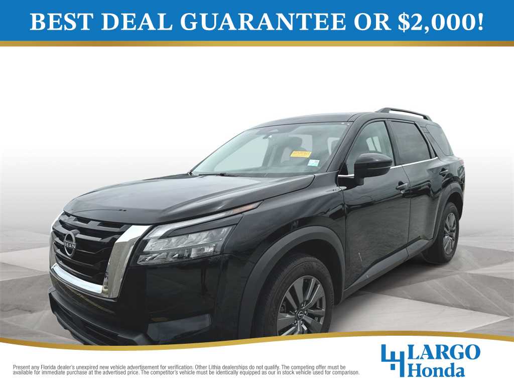 2024 Nissan Pathfinder SV