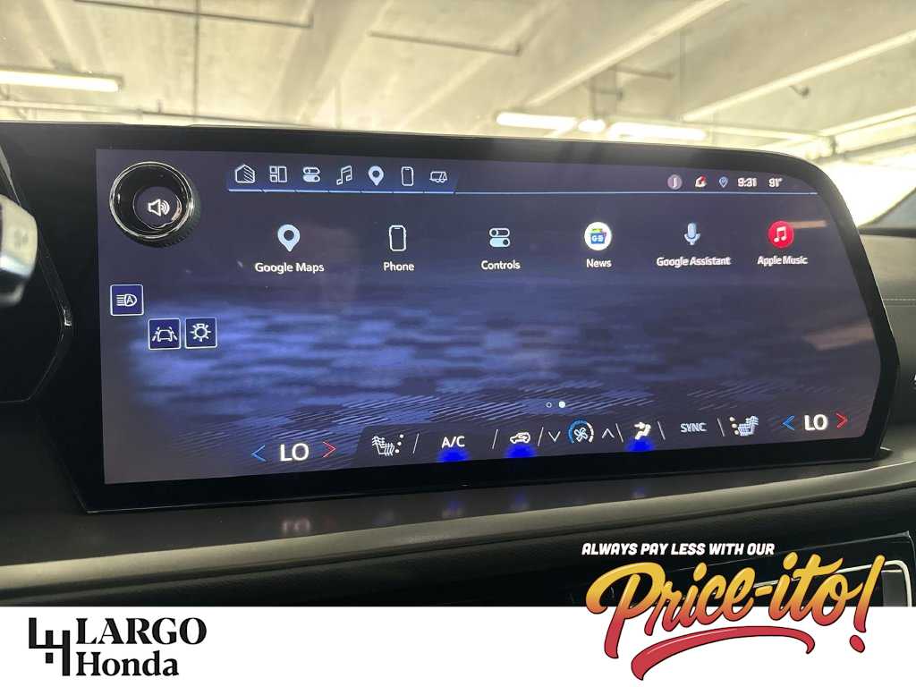 2025 Chevrolet Traverse FWD LT