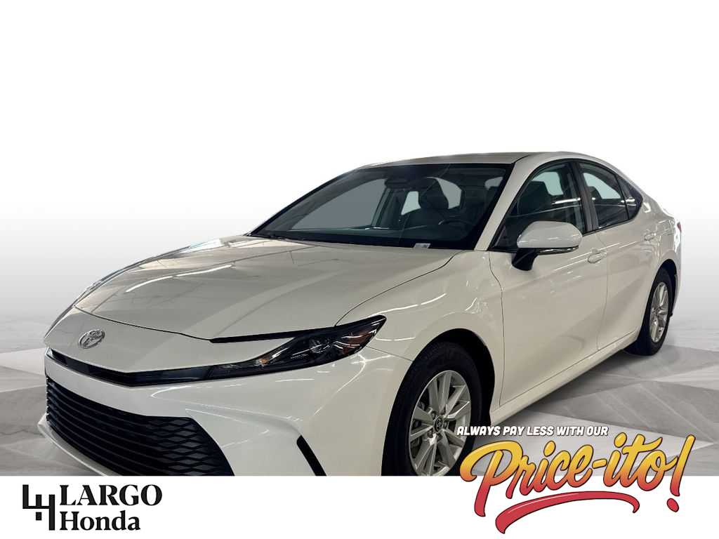 2025 Toyota Camry LE