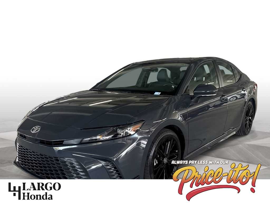 2025 Toyota Camry SE