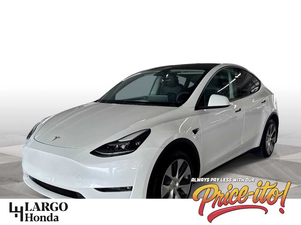 2023 Tesla Model Y Long Range Dual Motor All-Wheel Drive's photo