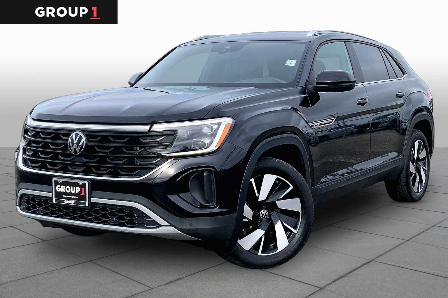 2025 Volkswagen Atlas Cross Sport 2.0T SE w/Technology Deep Black Pearl at Turner Chevrolet