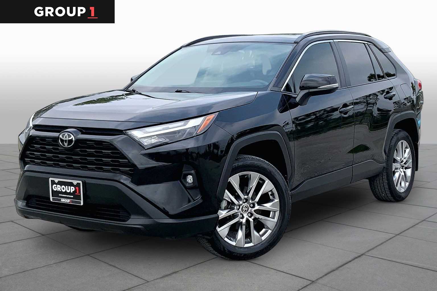 2023 Toyota RAV4 XLE Premium - 0