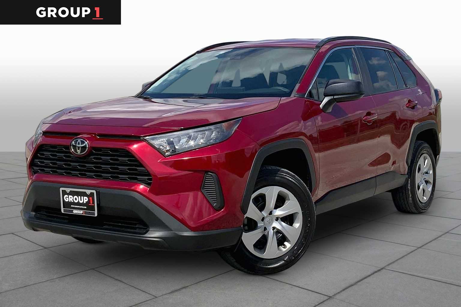 2021 Toyota RAV4 LE Ruby Flare Pearl at Group 1 Toyota Southwest