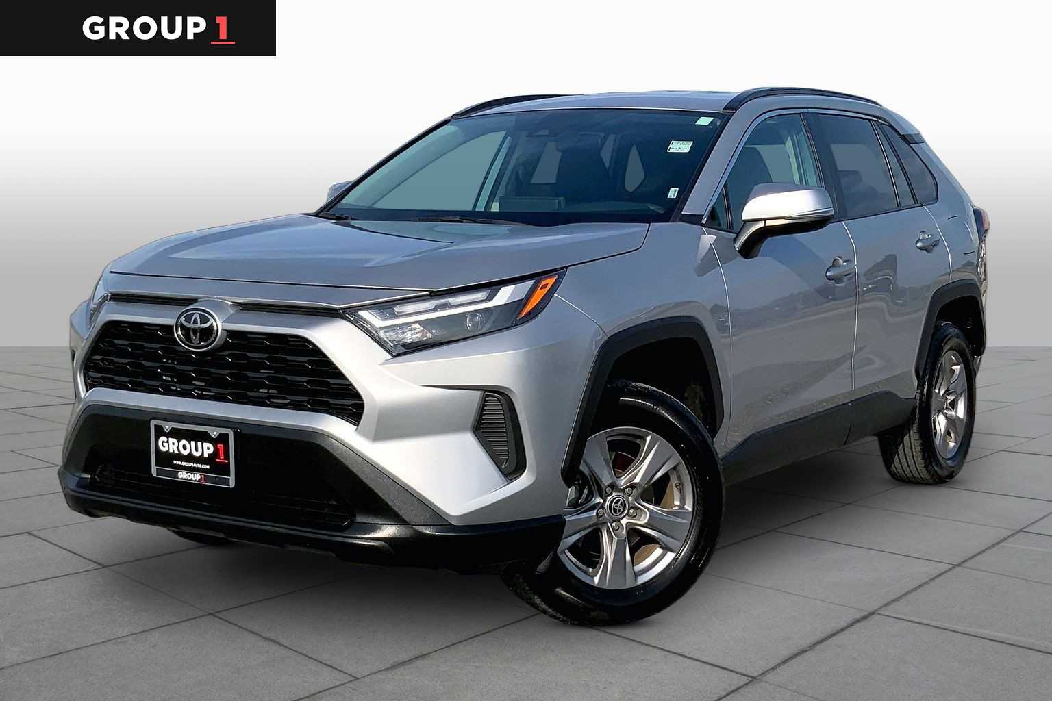 2025 Toyota RAV4 XLE - 0