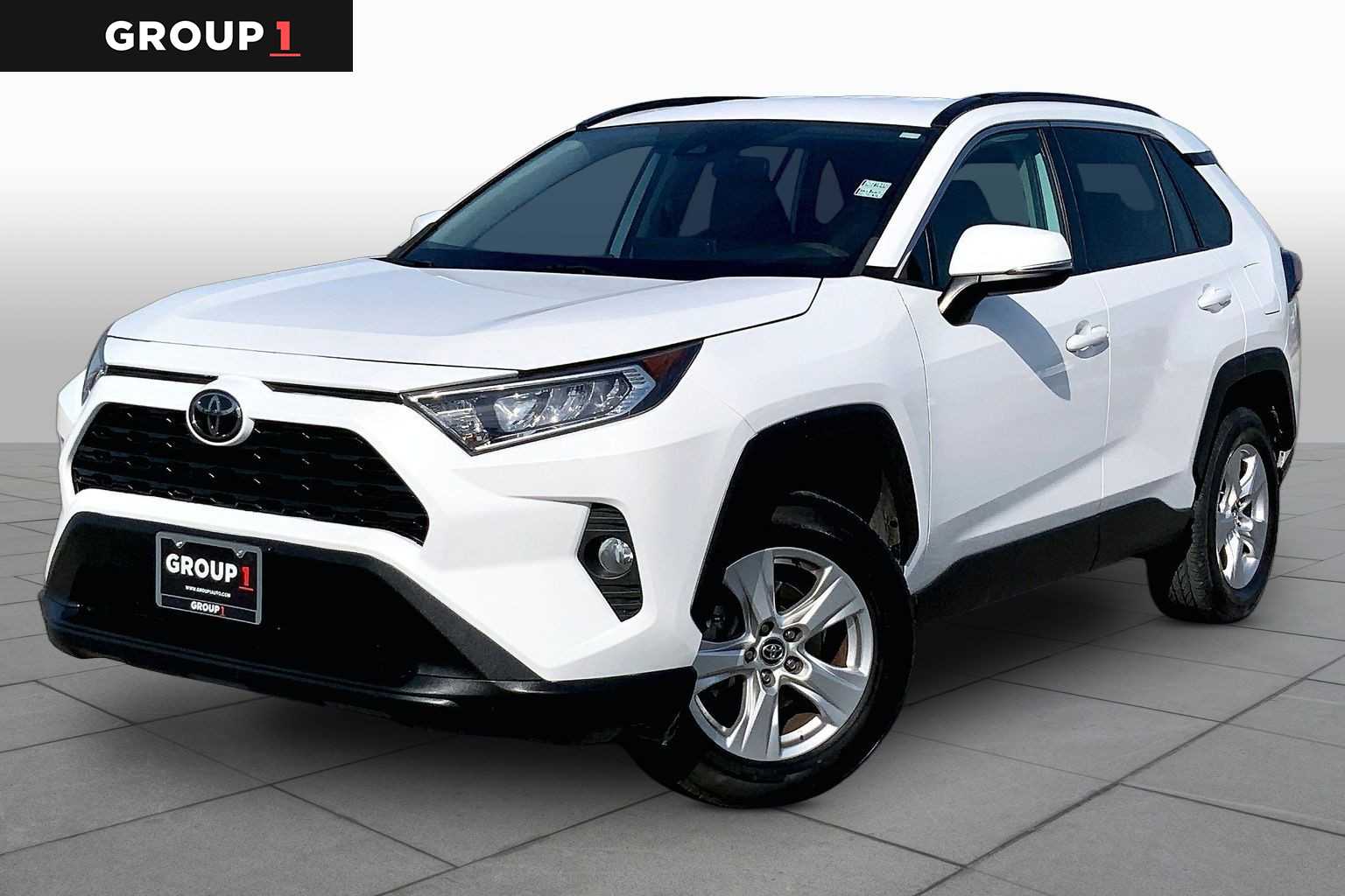2021 Toyota RAV4 XLE Super White at Lexus Southwest Houston