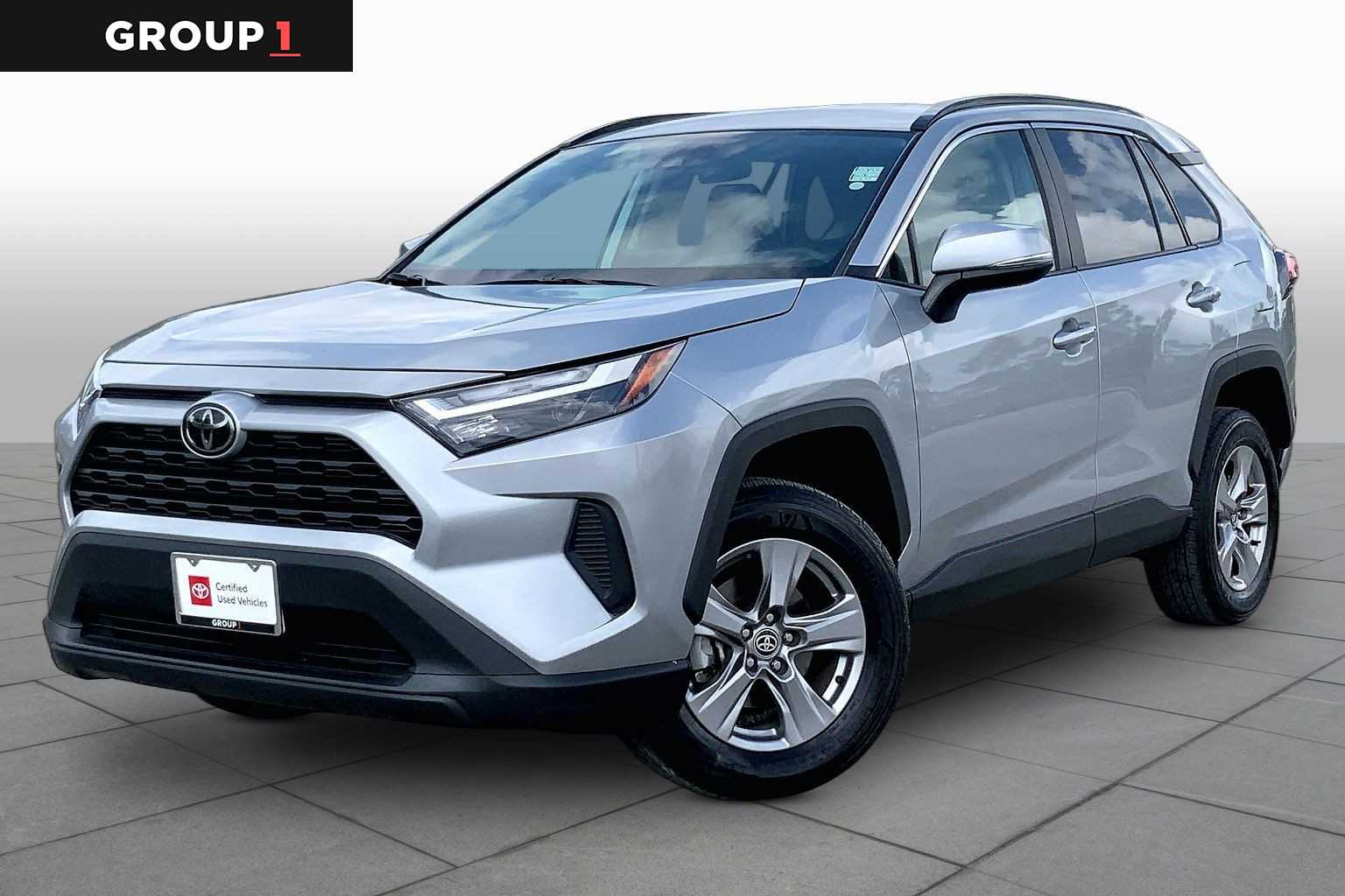 2025 Toyota RAV4 XLE - 0