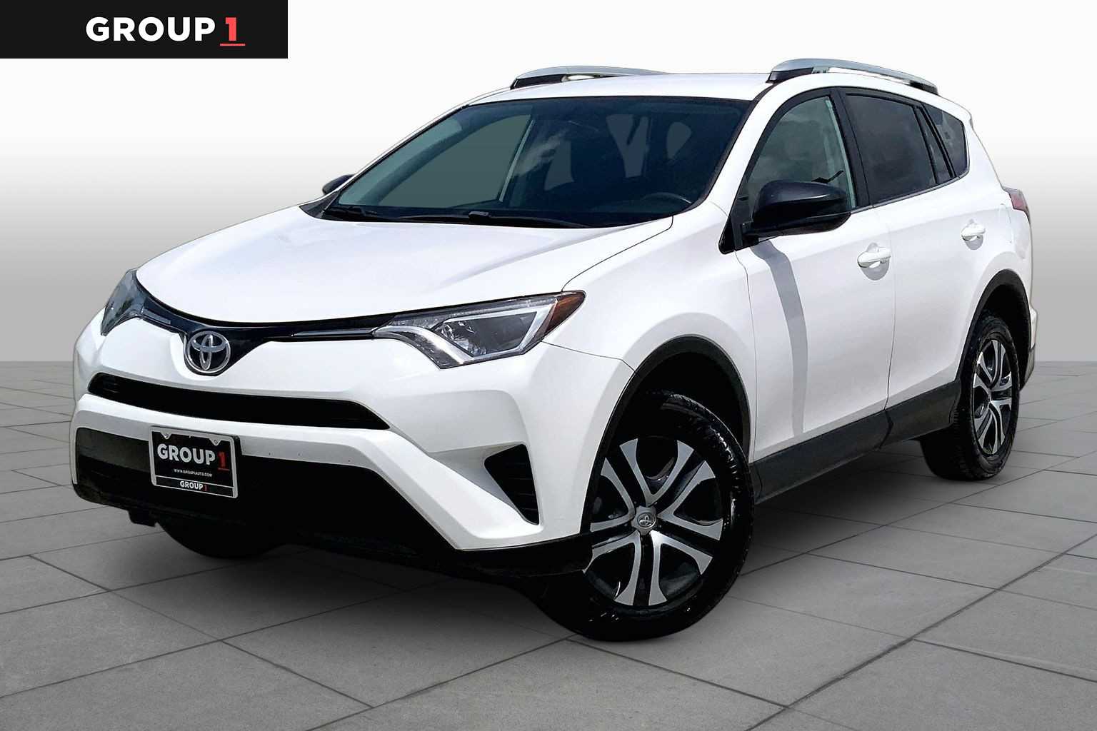 2016 Toyota RAV4 LE Super White at Group 1 Toyota Southwest