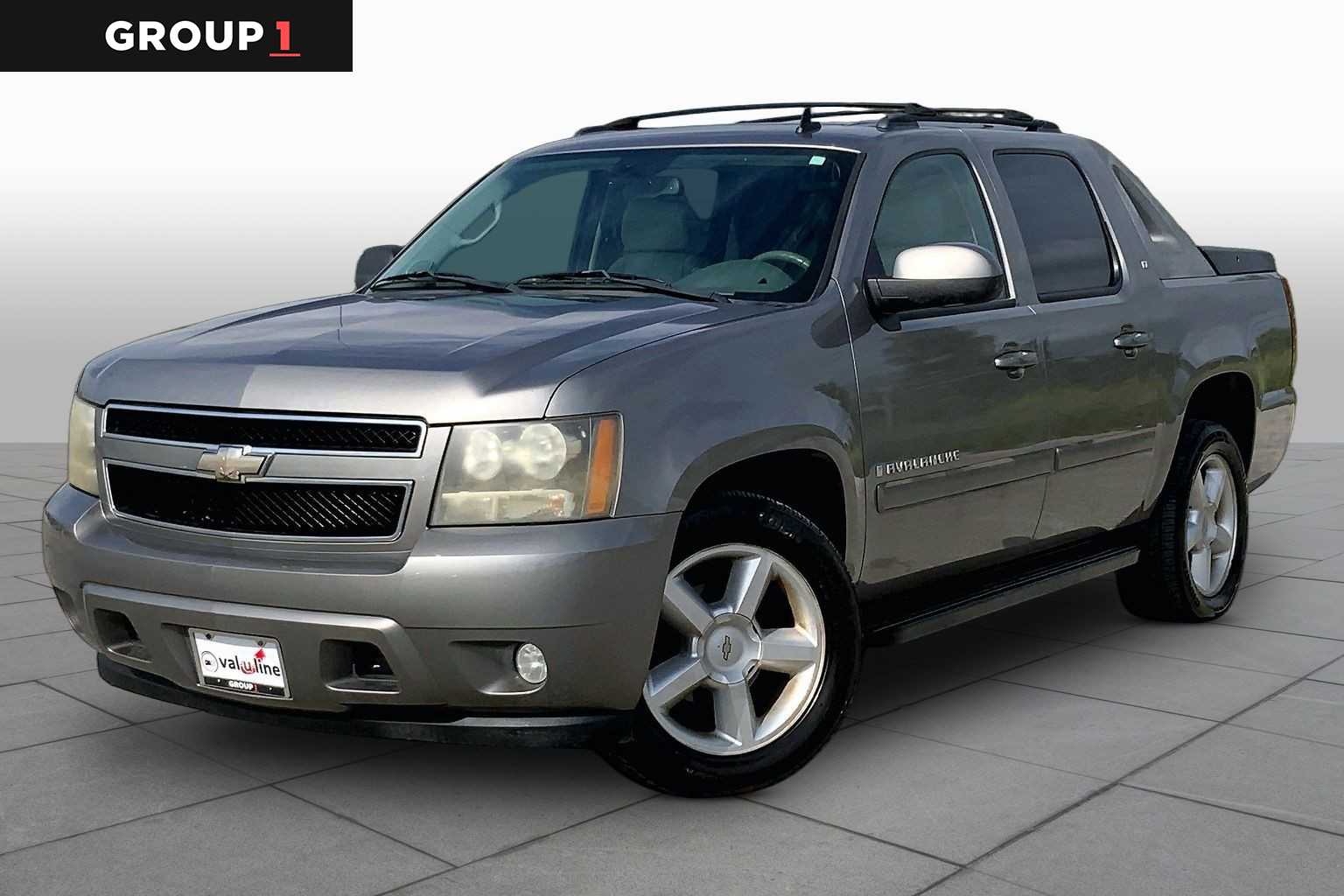 Graystone Metallic 2008 Chevrolet Avalanche Pickup Truck 4-Speed Automatic