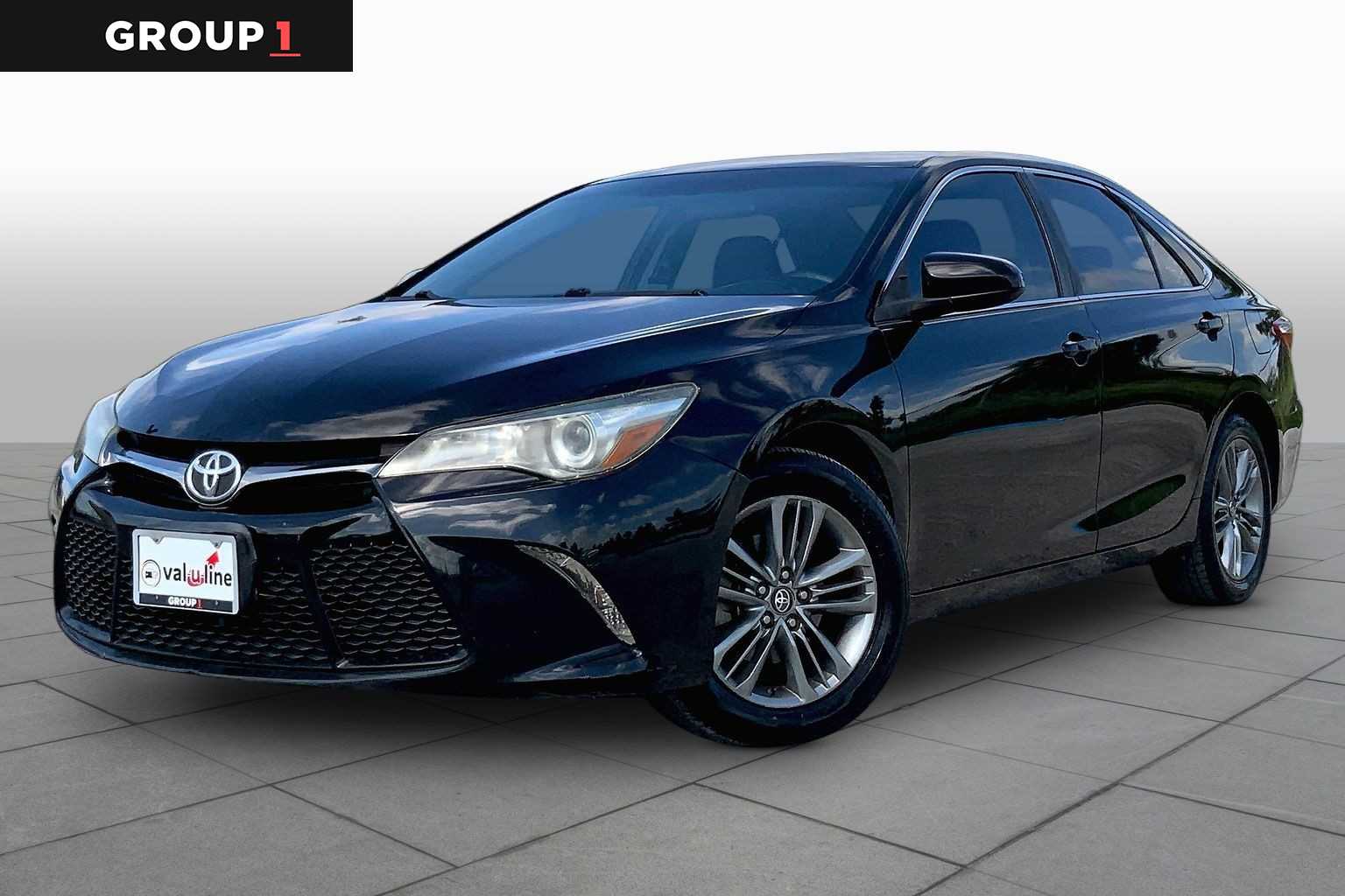 2017 Toyota Camry SE Midnight Black Metallic at Group 1 Toyota Southwest