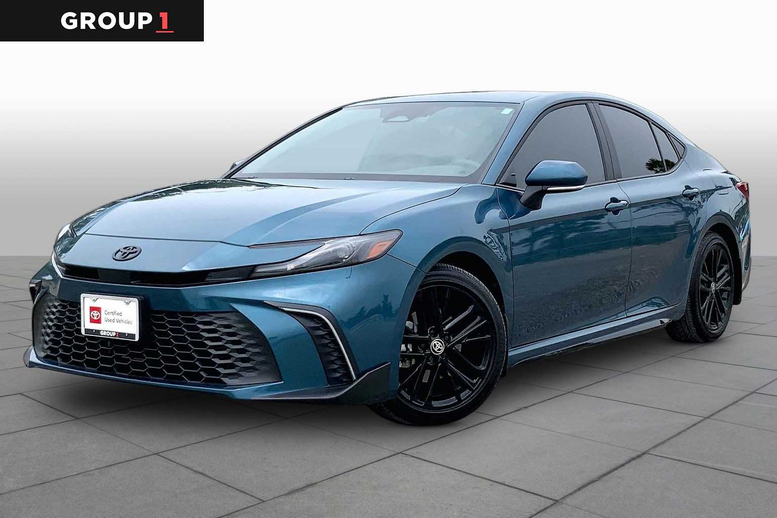 2026 Toyota Camry SE Ocean Gem at Davis Chevrolet