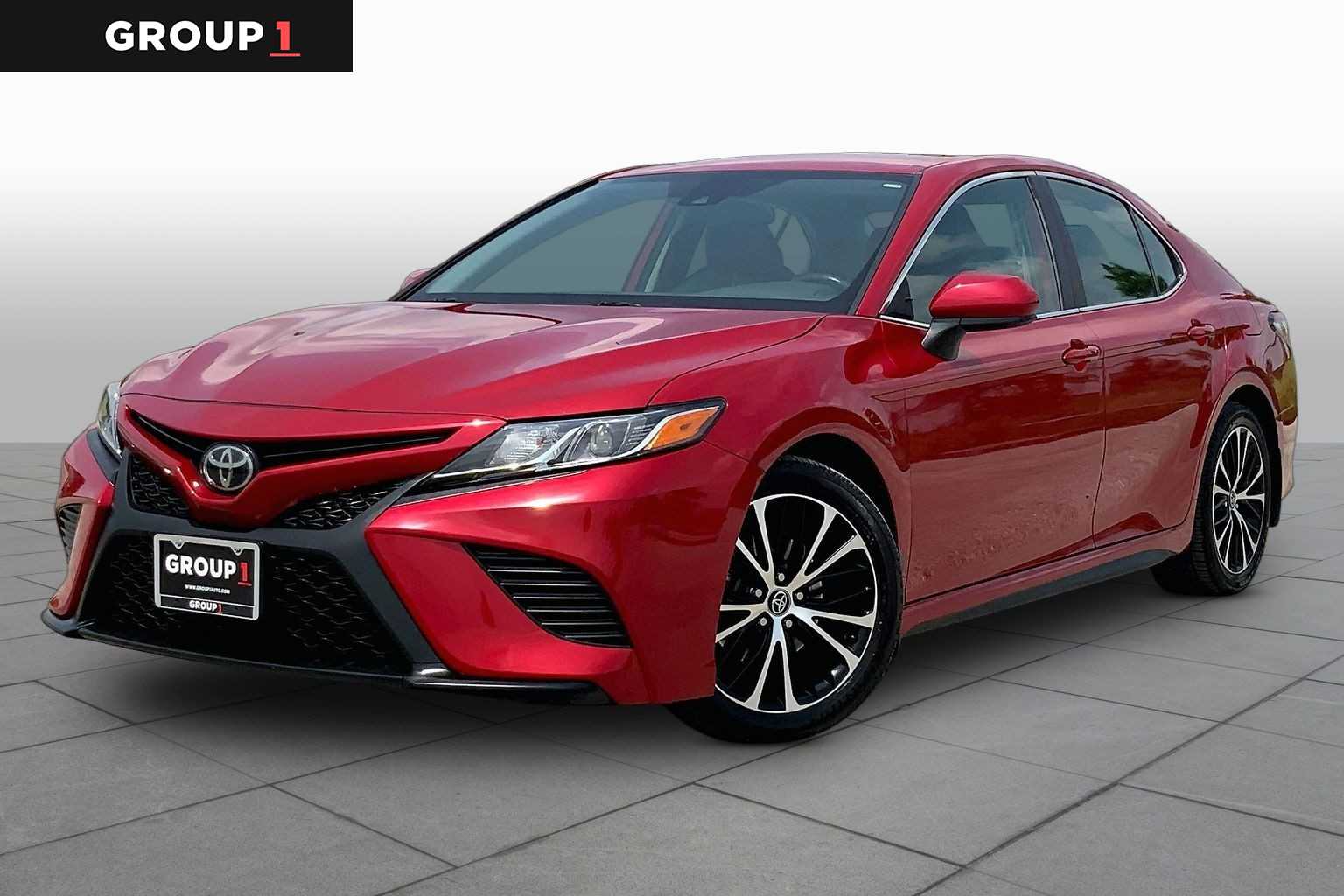 2020 Toyota Camry SE Supersonic Red at Group 1 Toyota Southwest