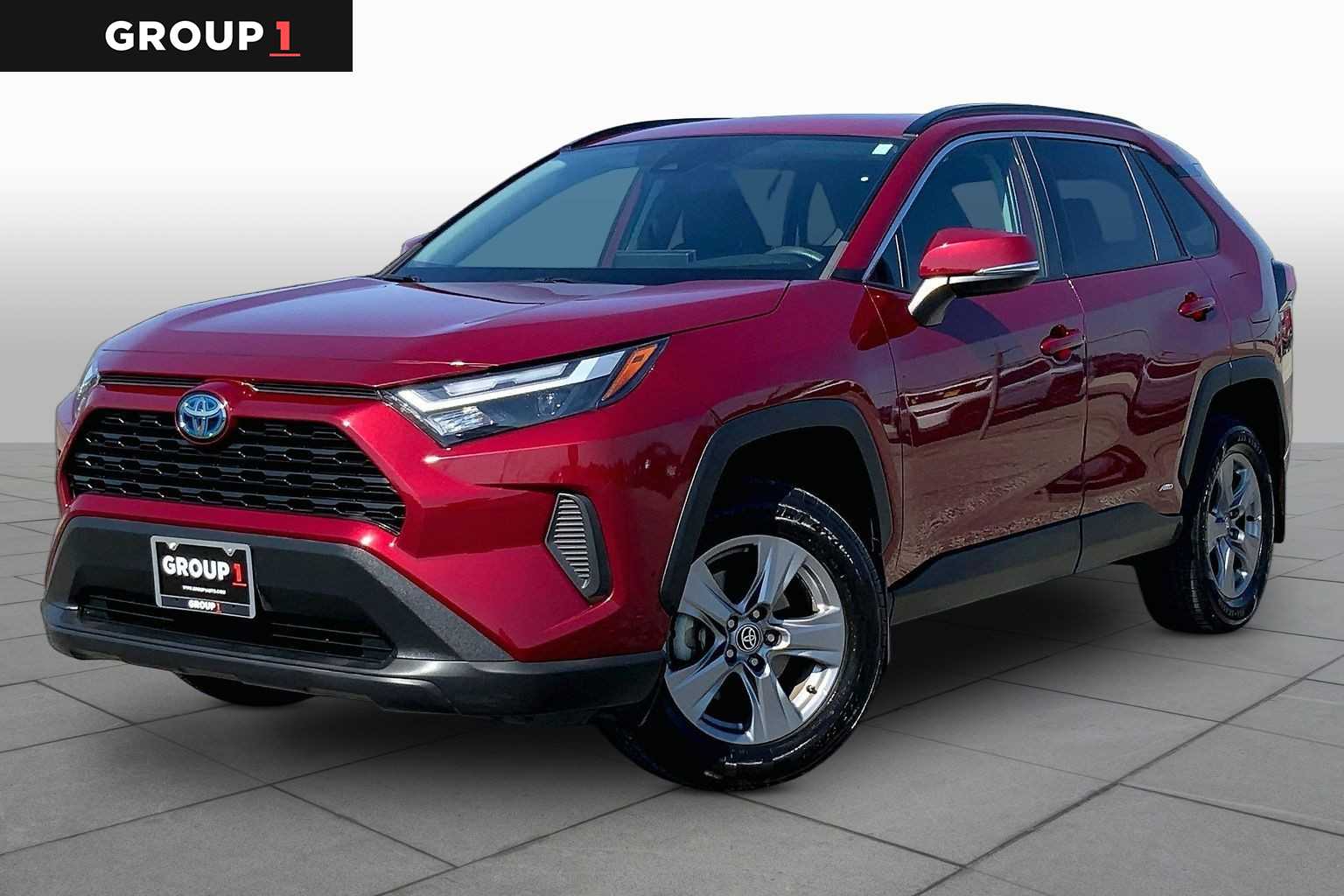 2022 Toyota RAV4 Hybrid XLE Ruby Flare Pearl at Group 1 Toyota Southwest