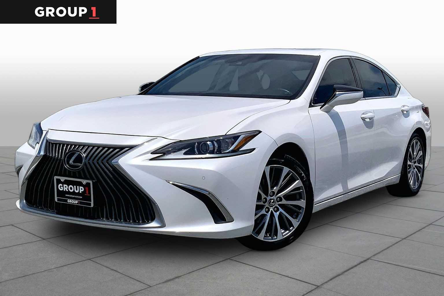 2020 Lexus ES 350  Eminent White Pearl at Group 1 Toyota Southwest