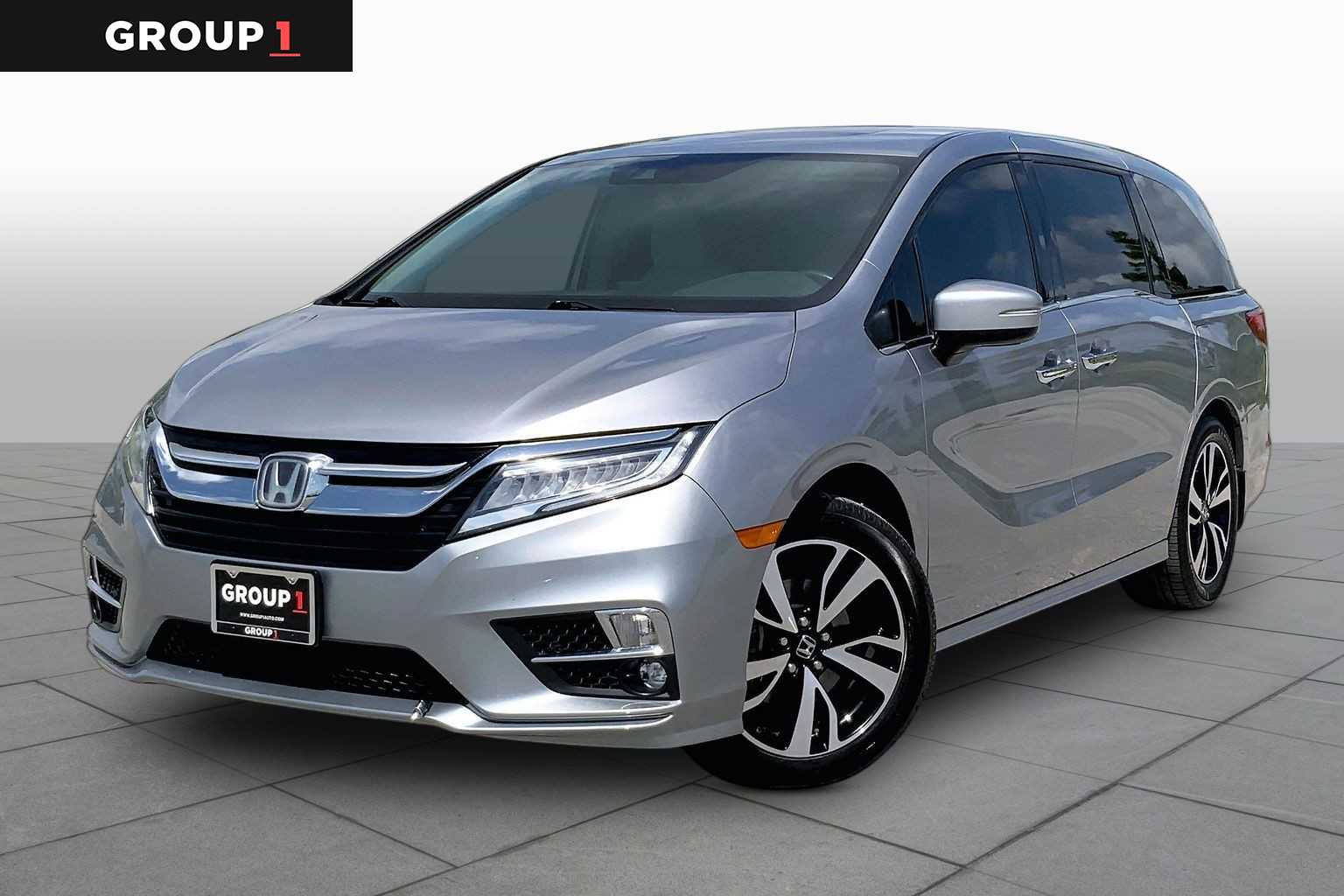 2020 Honda Odyssey Elite Lunar Silver Metallic at Group 1 Toyota Southwest