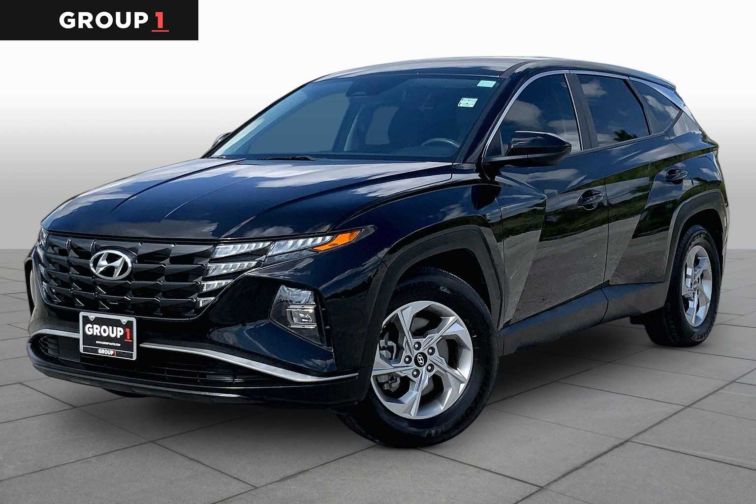 2024 Hyundai Tucson SE Black Pearl at Tomball Ford