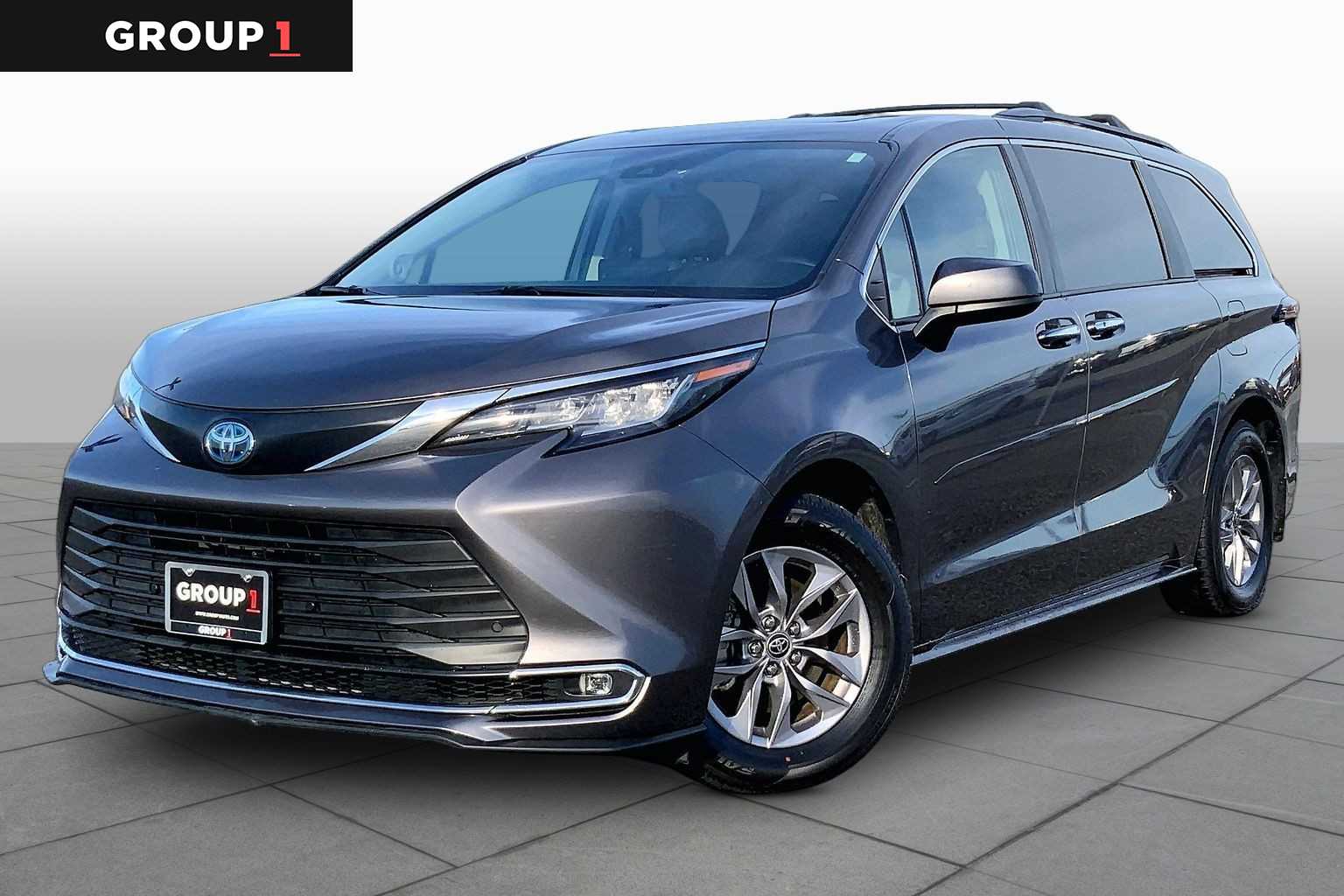 2022 Toyota Sienna XLE Predawn Gray Mica at Lexus of Clear Lake