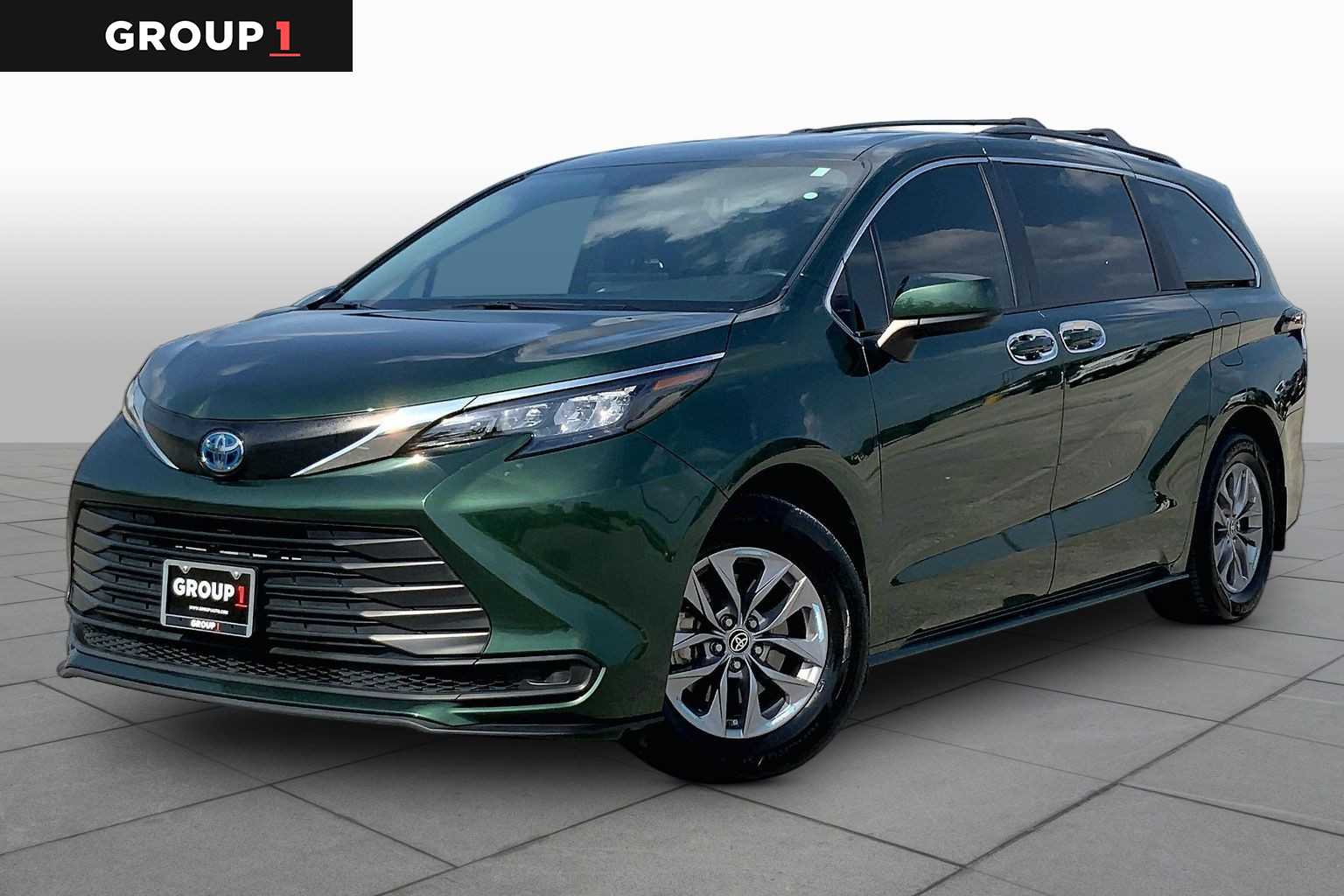 2025 Toyota Sienna LE Cypress at Group 1 Toyota Southwest