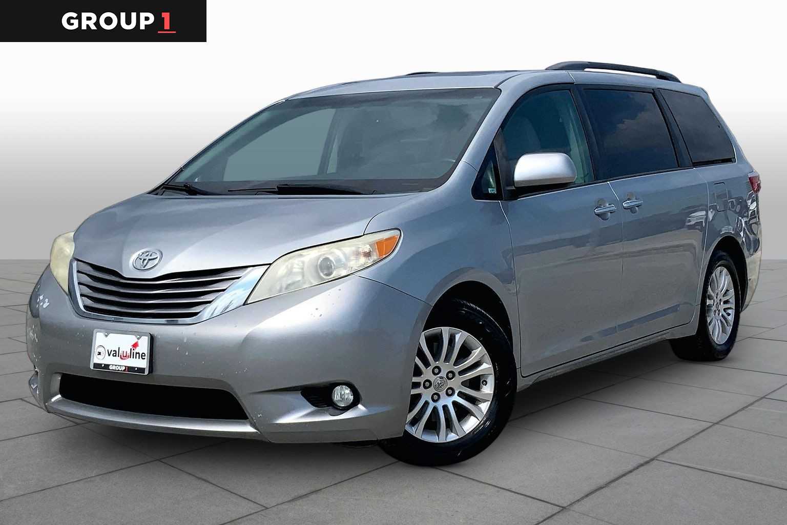 2016 Toyota Sienna XLE Premium Silver Sky Metallic at Beck & Masten Kia
