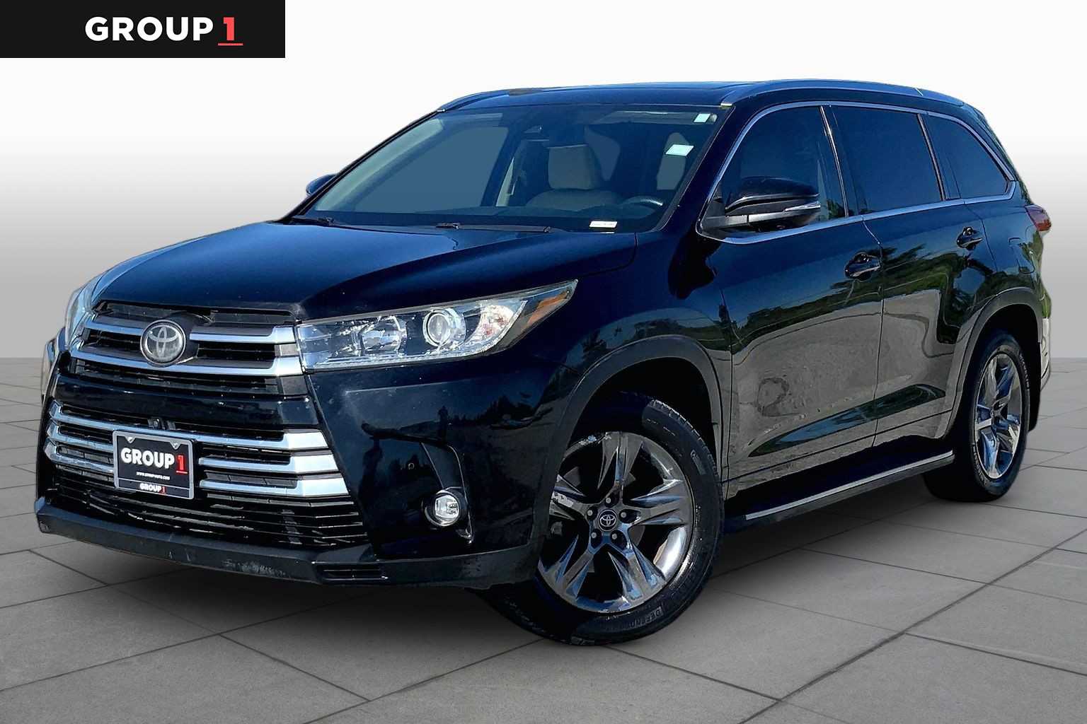 2019 Toyota Highlander Limited Platinum Midnight Black Metallic at Group 1 Toyota Southwest