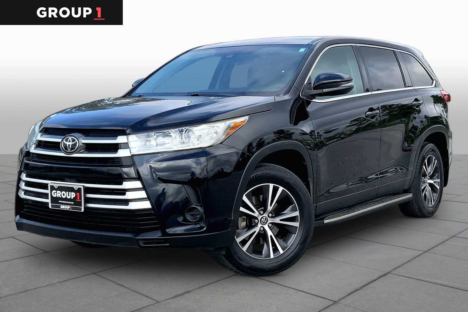2019 Toyota Highlander LE Midnight Black Metallic at HGreg Houston