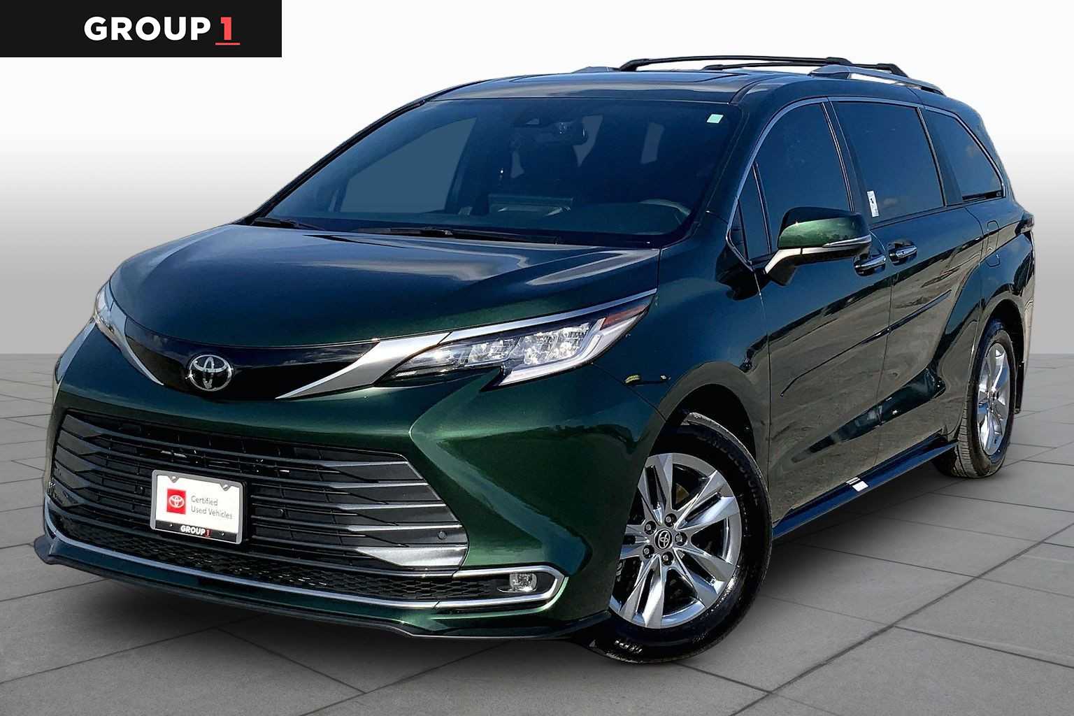 2026 Toyota Sienna Limited Cypress at Group 1 Toyota Southwest
