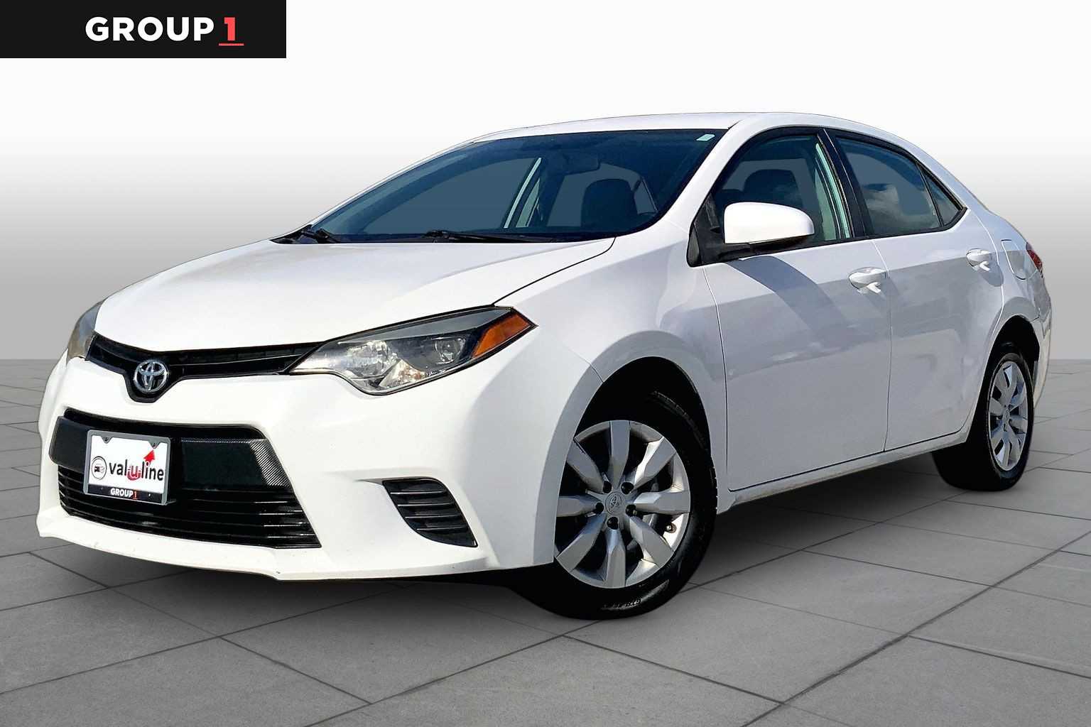 2016 Toyota Corolla LE Super White at Auto Boutique Texas
