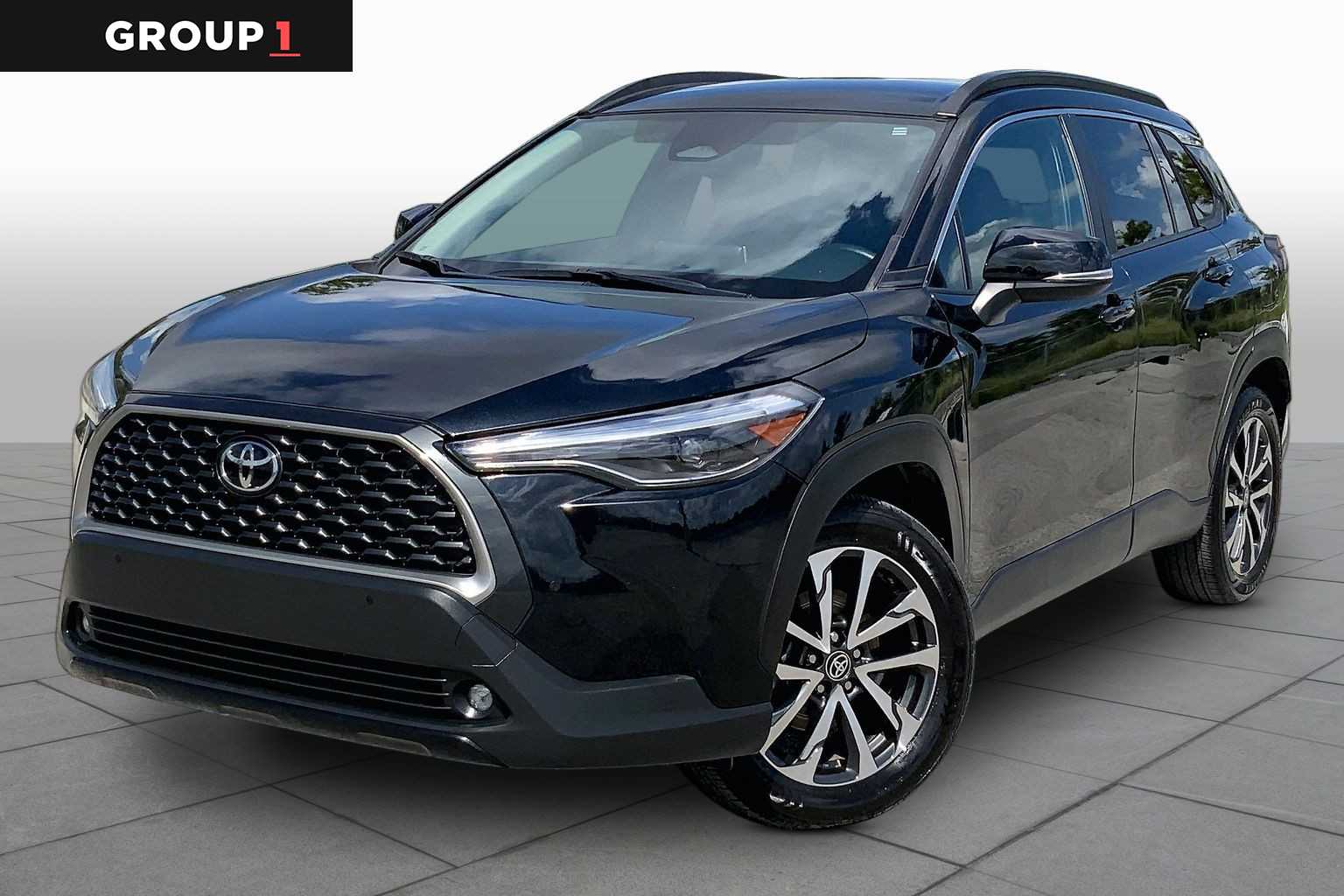 2025 Toyota Corolla Cross XLE Jet Black at Group 1 Toyota Southwest