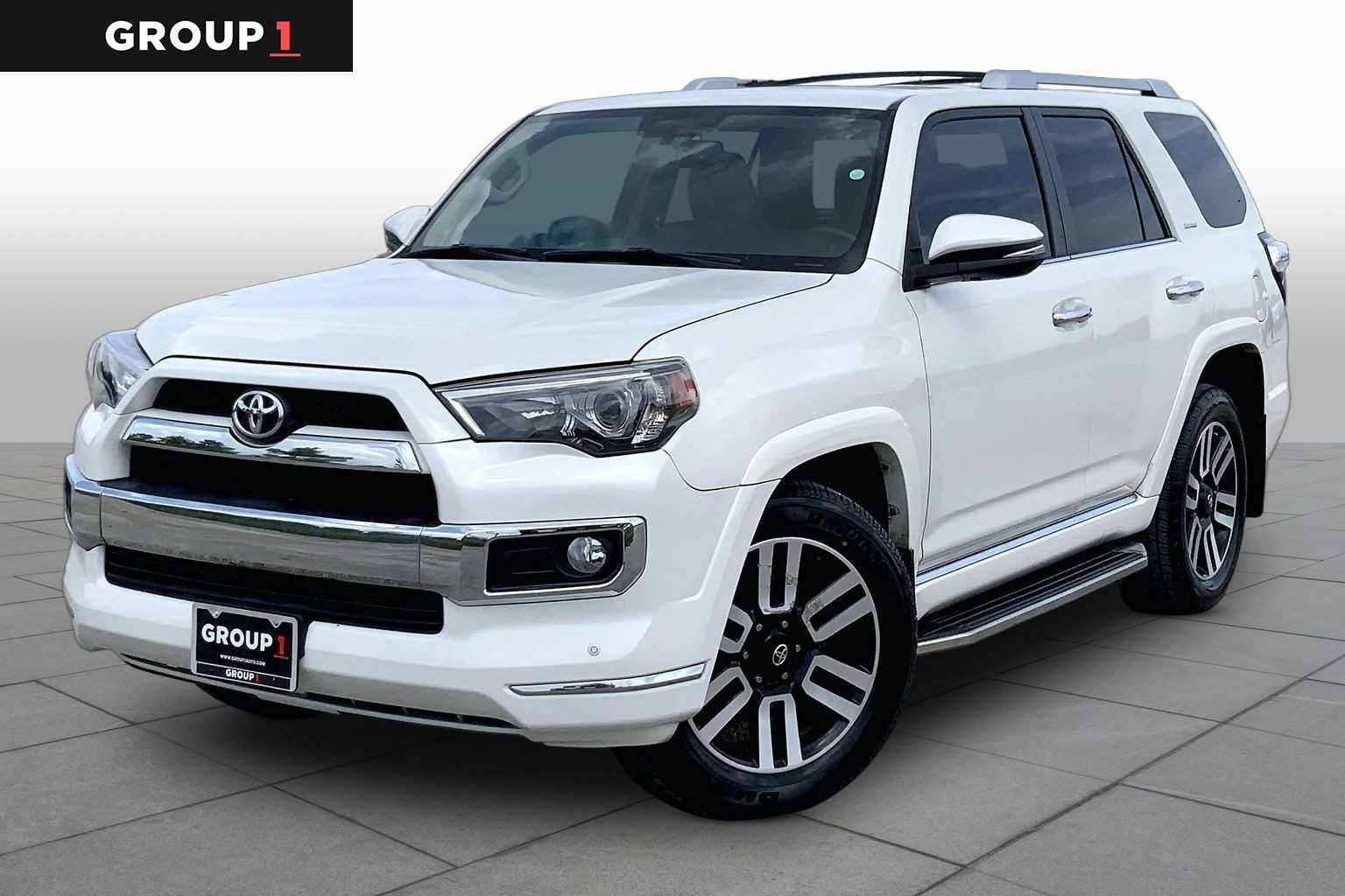 White (Blizzard Pearl) 2014 Toyota 4Runner SUV / Crossover 4X2 5-Speed Automatic