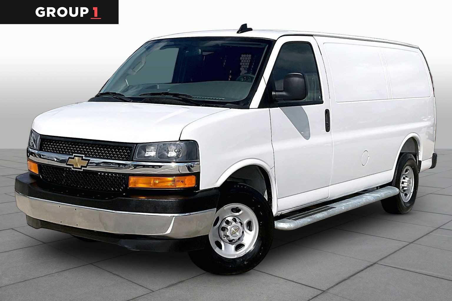Summit White 2025 Chevrolet Express Cargo Van Rear-Wheel Drive 8-Speed Automatic