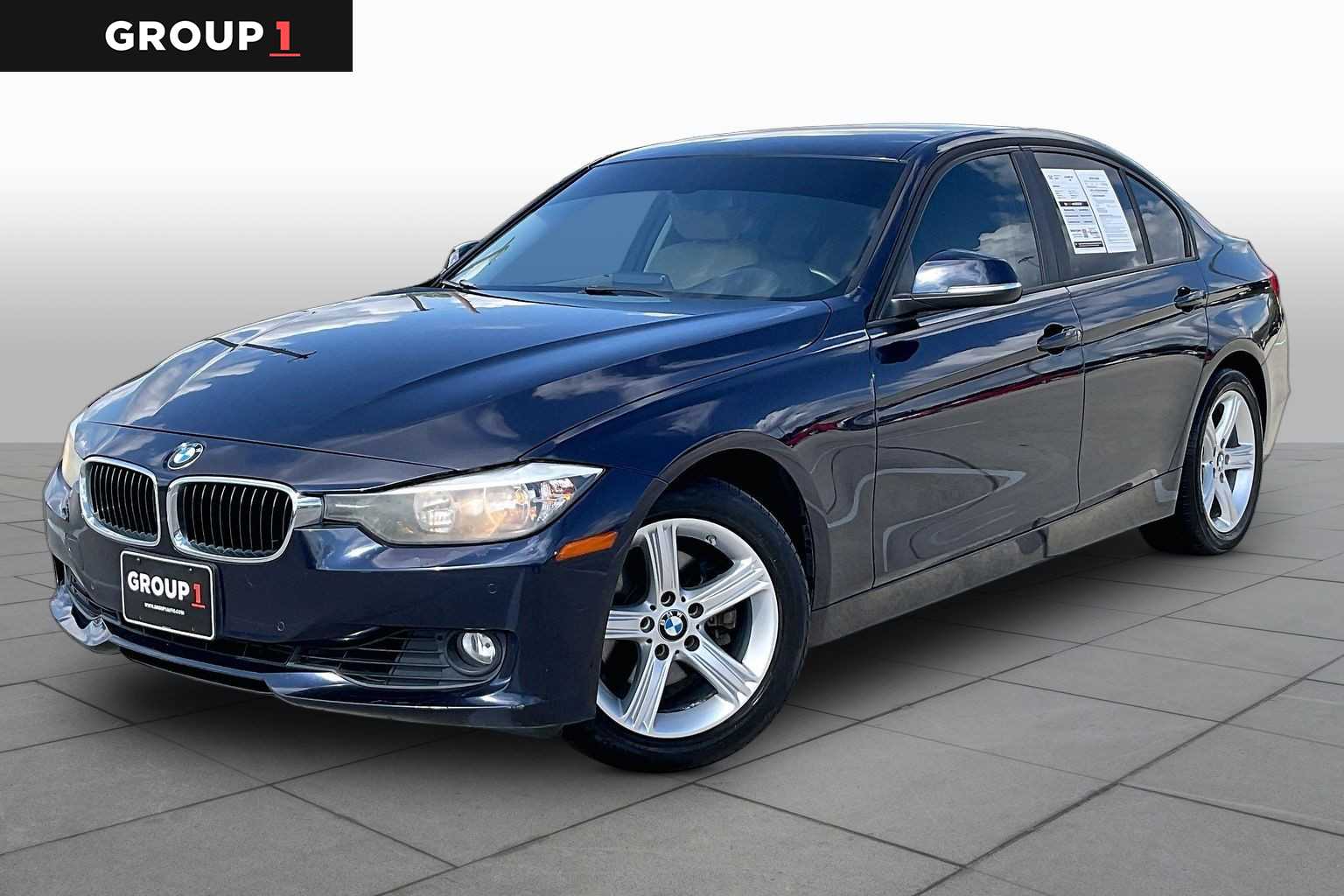 2014 BMW 3 Series 328i Sedan RWD